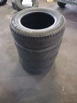 Pneu Nexen 195/65/15