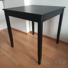 Borovicový jídelní stůl Ikea Lerhamn 74x74x73cm