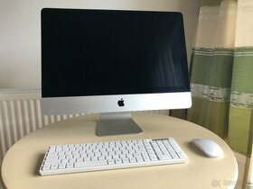 Apple iMac 21.5" 4K Retina. Late 2015. 16GB. 256SSD.