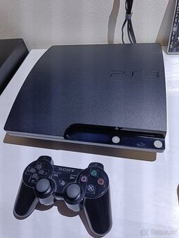 PlayStation 3 Slim 250GB (PS3), 3 ovladače, rozšíření Move