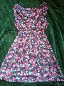 fialovo modro růžové kytičkové letní šaty vel.38 - 1
