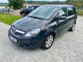 Opel Zafira 1.8 103kw 11/2012 / 136000km / 7 míst - 1