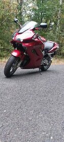 Honda vfr800 - 1