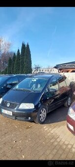 Volkswagen sharan 1.9tdi 96kw tažné 2t