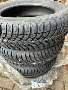 Zimní Michelin Alpin A4 165/65 R15