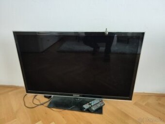 TV SAMSUNG LED 40" UE40D5000PW + set top box Sencor