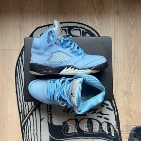 Jordan 5 UNC