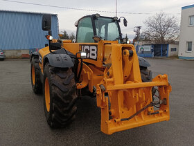 PRONÁJEM-PRODEJ JCB 550-80 AGRI Plus teleskop. manipulátor