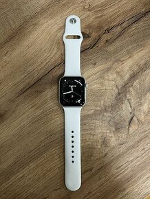 Apple Watch Series 5 44 mm - 1