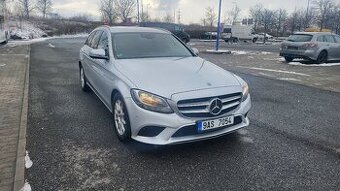 Mercedes-Benz Třídy C 220d Top výbava DPH