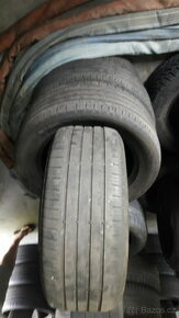 Letni pneu continental 235/55 r17 xl