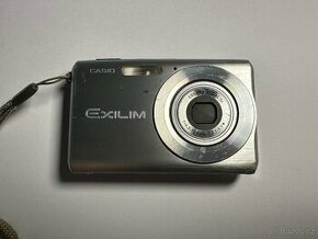 Casio EXILIM Z60 stříbrný - 1