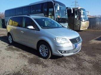 VW-TOURAN FACELIFT,,2.0TDI 103KW,,NAVI,,XENON,,PLNĚ POJÍZDNÉ