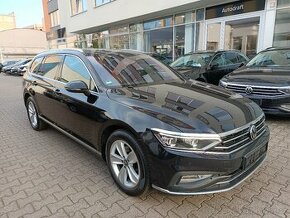 VW Passat B8 2.0TDI 110kW DSG Matrix LED HUD ACC ERGO DAB Qi