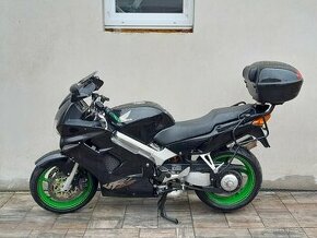 Honda VFR 800 F1, výborný stav, po velkém servisu 54