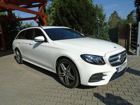 Mercedes-Benz E220 d AMG Paket W213,VirtualKokpit,LED Matrix