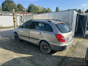 ŠKODA FABIA 1.2Htp 2010 - 1