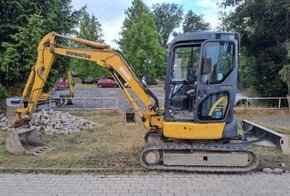 Komatsu PC35 Minibagr