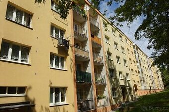 Prodej bytu 2+1+balkon, osobní vlastnictví v Mostě. - 1