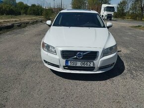 Volvo S 80