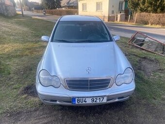 Mercedes w203 c220