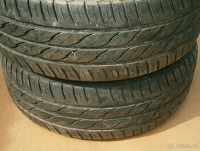 pneu 205/60 R15 - 1