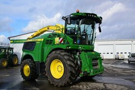 Sklízecí řezačka John Deere 9600