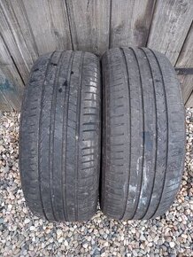 PRODÁM DVĚ LETNÍ PNEU PIRELLI Cinturato P7 245/50R19 105W