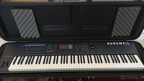 Kurzweil PC3X & kufr Gator