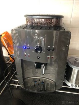 Kávovar KRUPS EA810B70 Essential Espresso - na díly