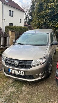 Dacia sandero - 1