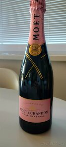 Moet & Chandon rose Imperial