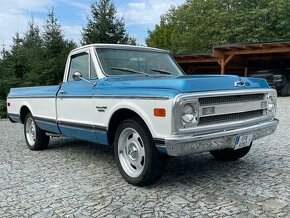 CHEVROLET C10 CUSTOM