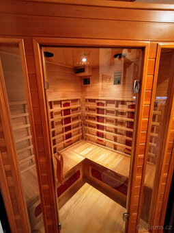 Infrasauna Grand de luxe pro 4 osoby, rohová