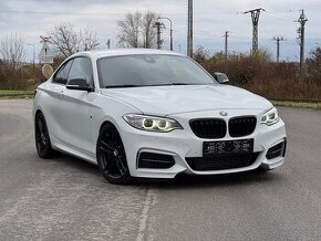 ///M235i BMW F22 240kw Alpinweiss Manuál Hifi