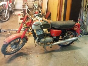 Jawa 350 California