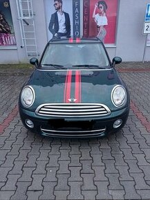 Mini Cooper Clubman - 1