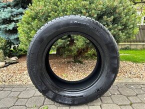 Zimní pneu 215/60 R16 Continental