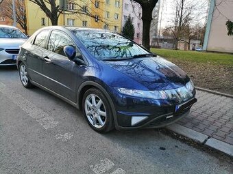 Honda civic 1.8 lpg