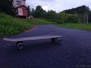 Prodám longboard reaper