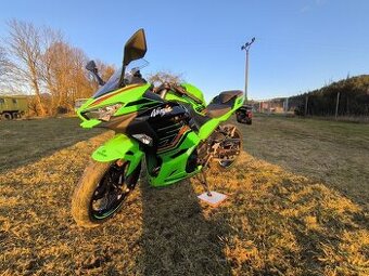 Kawasaki Ninja 400 KRT ABS