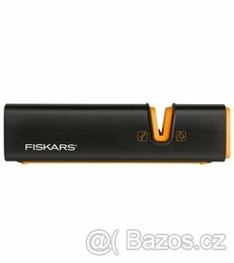 Ostřič nožů a seker Xsharp™ Fiskars 120740