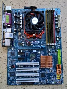 Gigabyte GA-M61P-S3 (AM2) + AMD Athlon 64 3200+