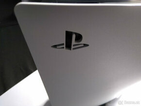 PlayStation 5 + 2x DualSense