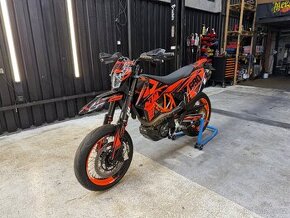 KTM 690 SMC R - 1