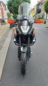 KTM ADVENTURE 1050 TOP STAV