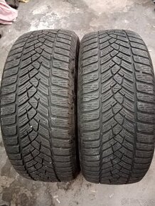 225/55 R17