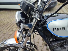 Yamaha XS 750 - 1