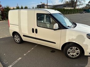 Fiat Doblo 1,6 (60.500km) + tažné zařízení + zimní pneu