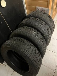 Zimní pneumatiky GOOD YEAR Ultragrip 205/60 R16 92 T